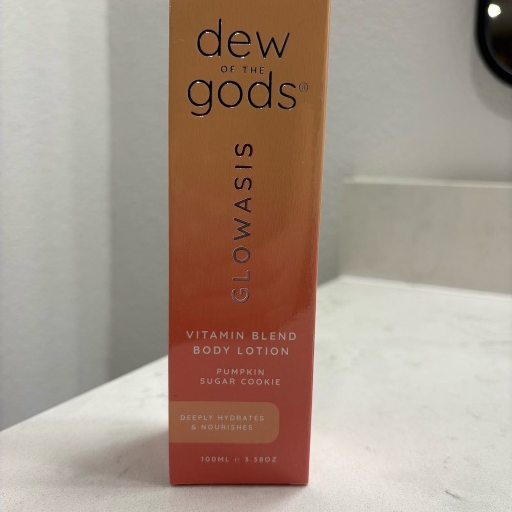 Dew of the Gods Glowasis Vitamin Blend Body Lotion-PUMPKIN SUGAR COOKIE(NEW!)